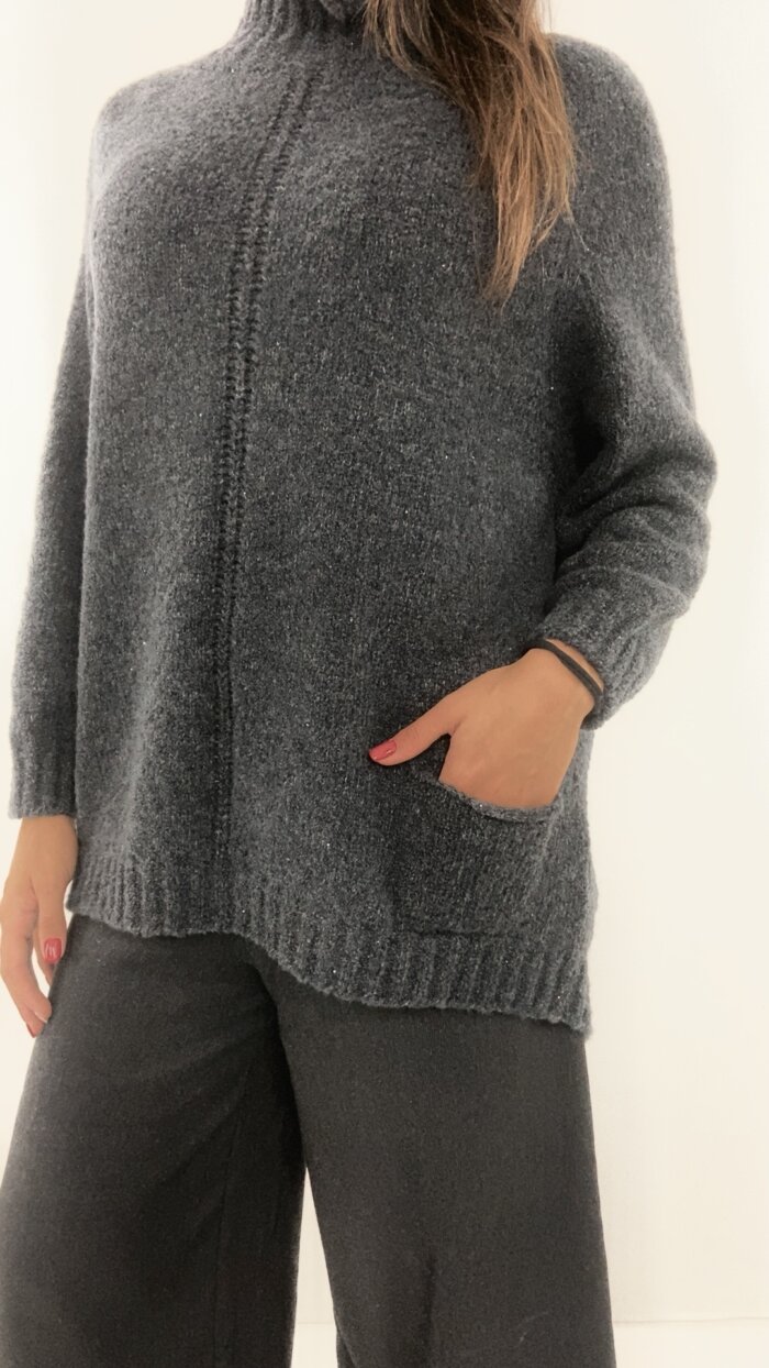 Maglioncino Black con brillantini - immagine 6